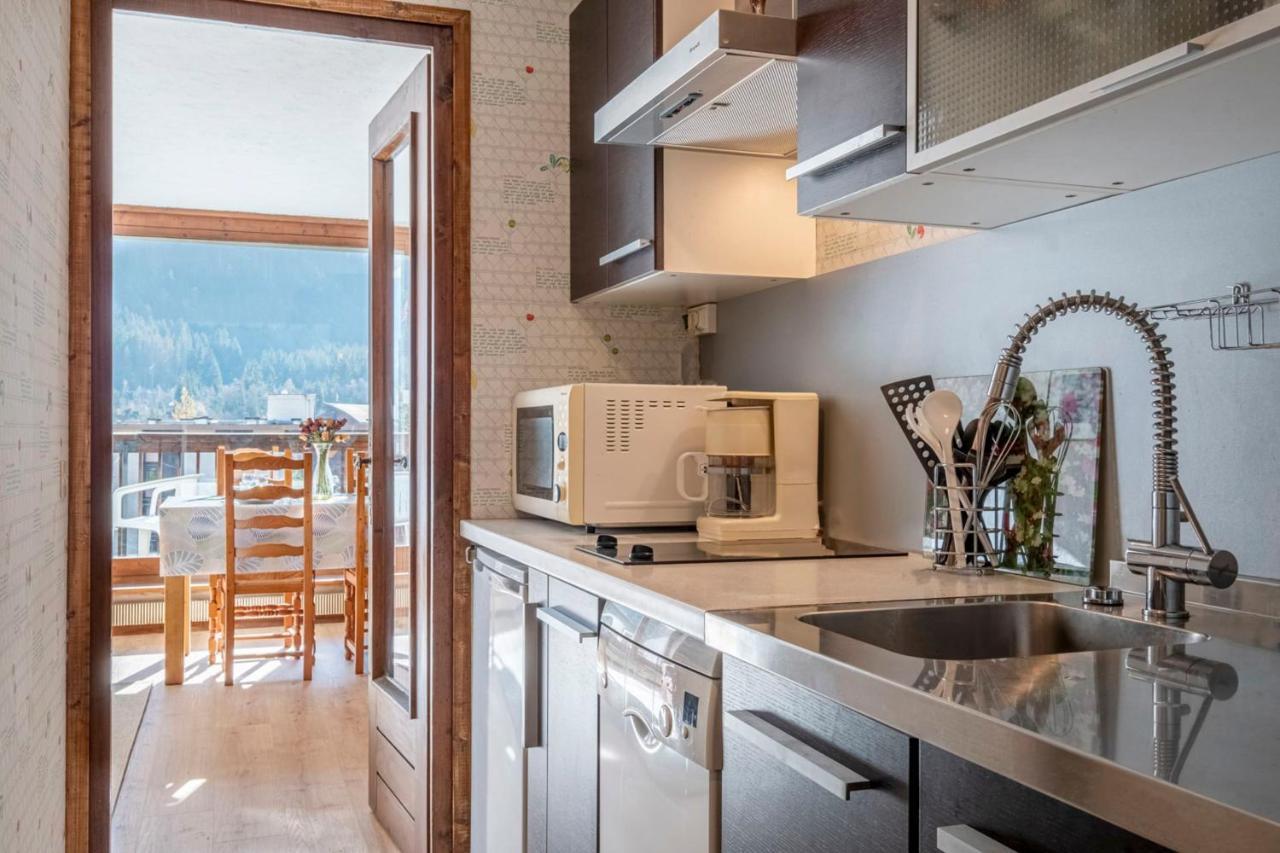 Nice Studio With Balcony In Chamonix Extérieur photo